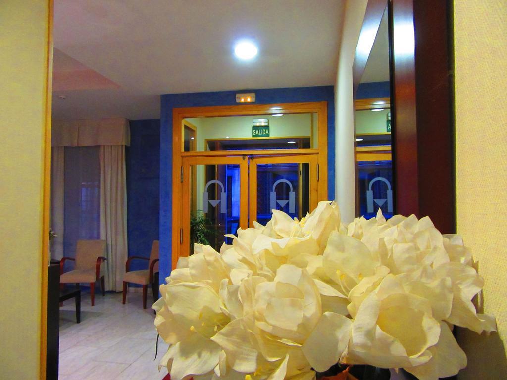Hotel San Marcos Бадахос Экстерьер фото